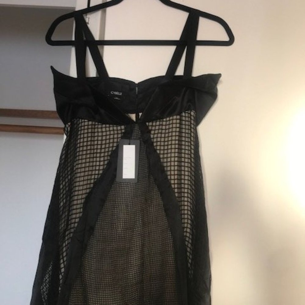 Pure silk, SEXY! exquisite designer gown. Size 4 US. Brand new with tags